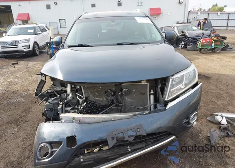 2015 Nissan Pathfinder Platinum/S/Sl/Sv z USA, uszkodzony, nr VIN 5N1AR2MM3FC635560